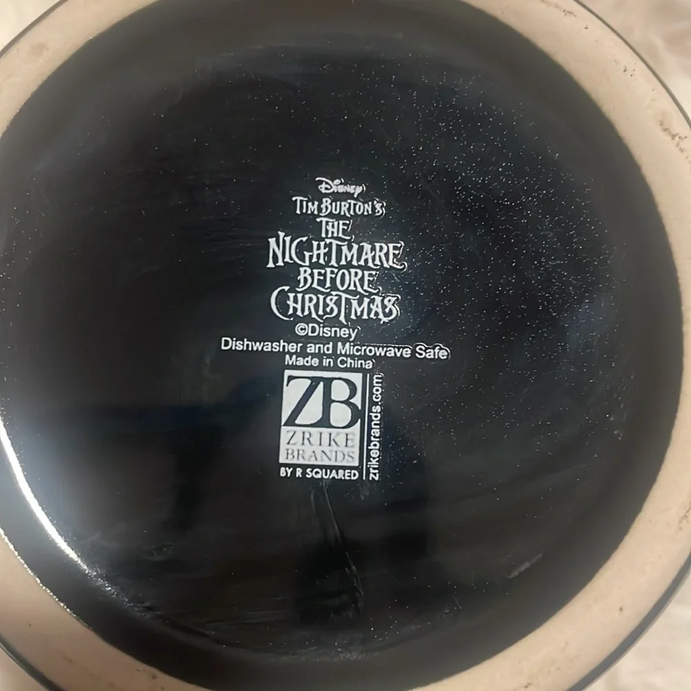 NEW-Disney‎ Tin Burtons The Night Before Christmas Coffee Mug